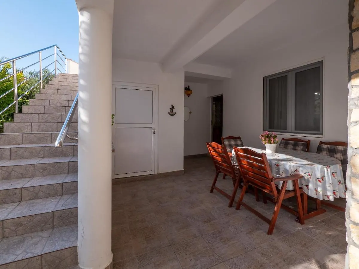 Apartments By The Sea Nin, Zadar - 5838 0*, Nin Croatia